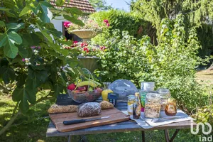 Murs commerciaux à VEXIN-SUR-EPTE (27510)