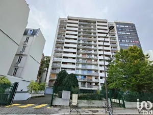 Parking à PARIS (75020)