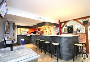 Murs commerciaux à HERBAULT (41190)