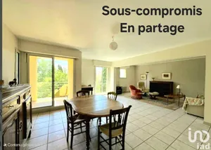 Apartment in L'ISLE-SUR-LA-SORGUE (84800)