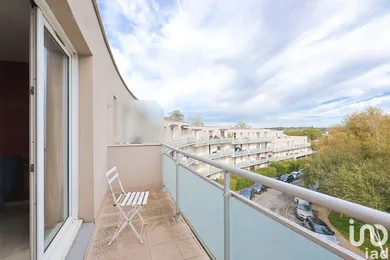 Appartement à SAINT-THIBAULT-DES-VIGNES (77400)