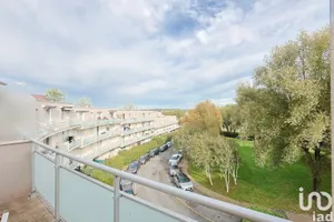Apartment in SAINT-THIBAULT-DES-VIGNES (77400)