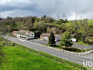 Murs commerciaux à SAINT-GEORGES (15100)