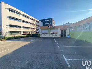 Commercial walls at TOULOUSE (31100)