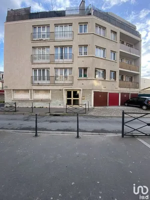 Apartment at COLOMBES (92700)