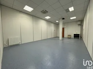 Local d’activité à BEAUBOURG (77183)