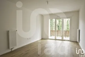 Appartement à DAMMARIE-LES-LYS (77190)