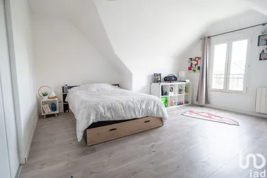 House at SENLIS (60300) — 8/13