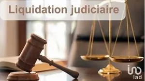 Boutique/Local commercial à FONTAINEBLEAU (77300)