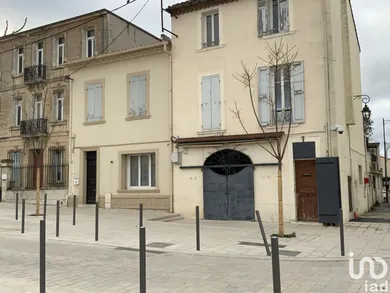 Murs commerciaux à TRETS (13530)