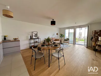 Apartment in SCEAUX (92330)