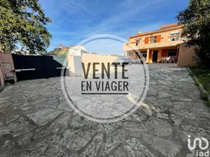 House at SIX-FOURS-LES-PLAGES (83140)