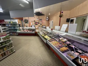 Boutique/Local commercial à SAINT-JEAN-BRÉVELAY (56660)