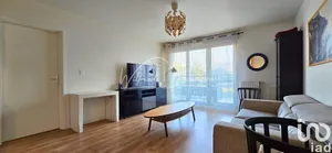 Appartement à NANTERRE (92000)
