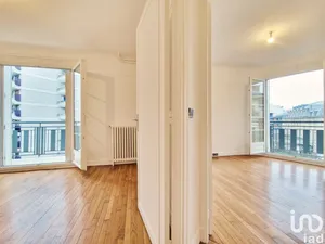 Appartement à PARIS (75020)