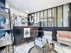 Boutique/Local commercial à DAMMARTIN-EN-GOËLE (77230)