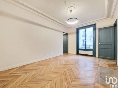Apartment in PARIS (75006)