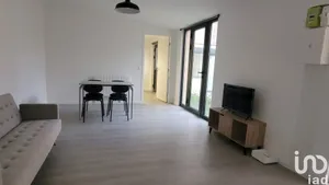 Appartement à LAGNY-SUR-MARNE (77400)