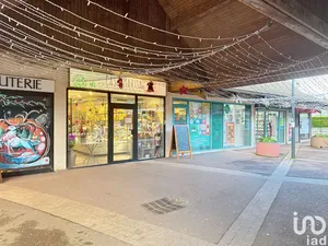 Boutique/Local commercial à MAROLLES-EN-BRIE (94440)