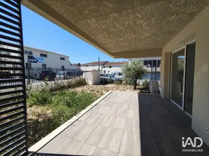 Apartment in SAINT-RAPHAËL (83700)