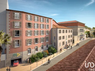 Parking à GRASSE (06130)