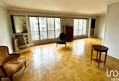 Apartment in PARIS (75017)
