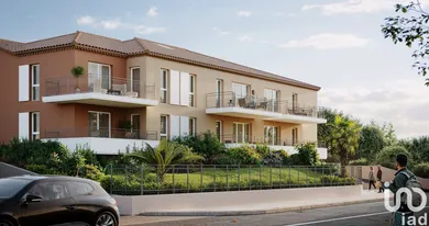 Apartment at COGOLIN (83310)