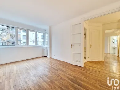 Appartement à PARIS (75020)