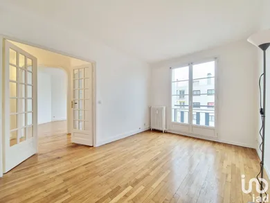 Appartement à PARIS (75020)
