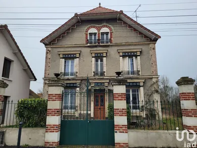 House at VERBERIE (60410)