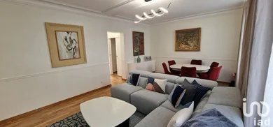 Apartment in PARIS (75011)