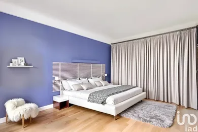Apartment in SEVRES (92310)