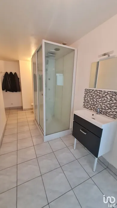 Boutique/Local commercial à CONLIE (72240) — 7/12