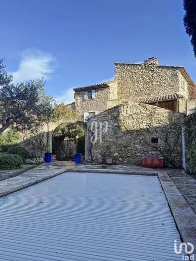 House at MÉRINDOL (84360)