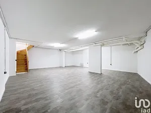 Local d’activité à SURESNES (92150)