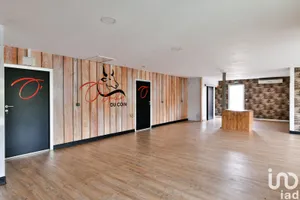 Boutique/Local commercial à PRAHECQ (79230)