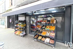 Murs commerciaux à CHOISY-LE-ROI (94600)