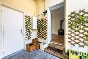 Appartement à CHAVILLE (92370)