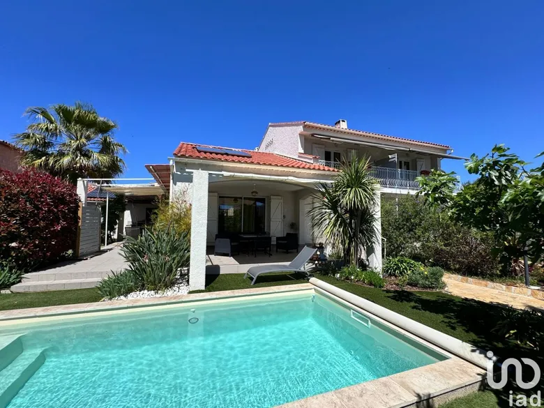 Maison 5 pièces 190 m² · à Six-Fours-les-Plages · 190 m² · 999 999 €