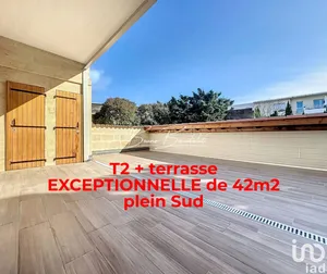 Appartement à BORDEAUX (33800)