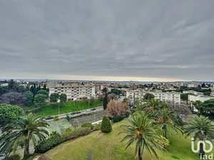 Apartment at CAGNES-SUR-MER (06800)