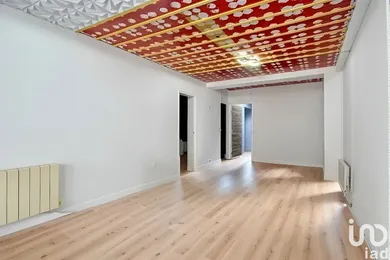 Commercial walls at MONTARGIS (45200)