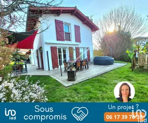 Maison à SAINT-PÉE-SUR-NIVELLE (64310)