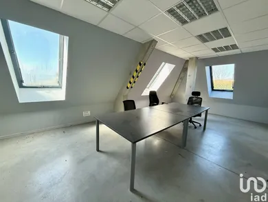 Office at PIERRELATTE (26700) — 5/30