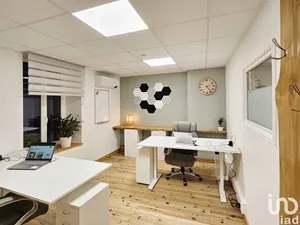 Office at SAYAT (63530)