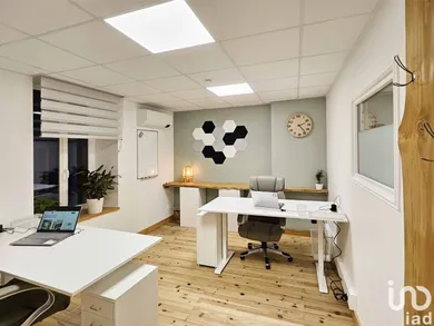 Office at SAYAT (63530)