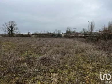 Murs commerciaux à CHEVRY-COSSIGNY (77173)