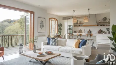 Appartement à GARÉOULT (83136)