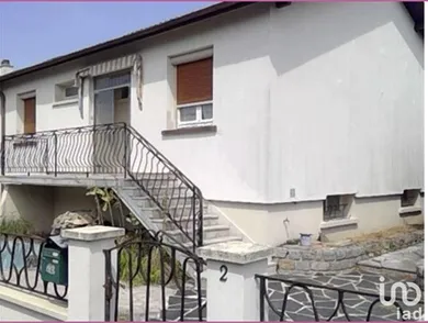 House at SAINT-DOULCHARD (18230)