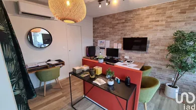 Commercial at TALMONT-SAINT-HILAIRE (85440)